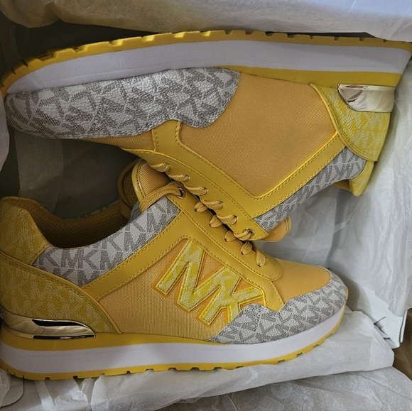 Michael kors sneakers - Picture 2 of 6